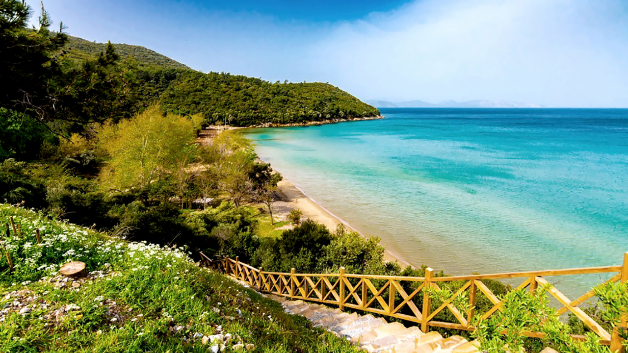 15 Temmuz Tatilinde Kusadasi Cadir Konaklamali Etkinlik